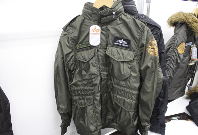 現場調査に着ていくイメージ