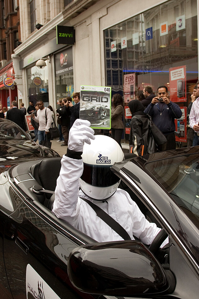 『Race Driver: GRID』発売記念イベントでスーパーカーがズラリ―Codemasters