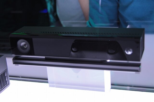 新Kinect正面から