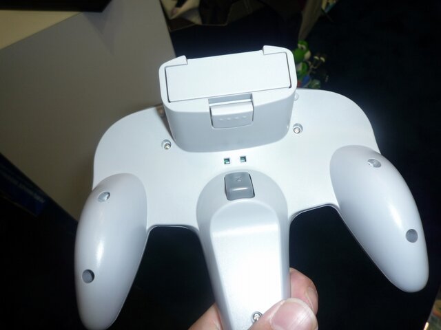 コントローラ裏側