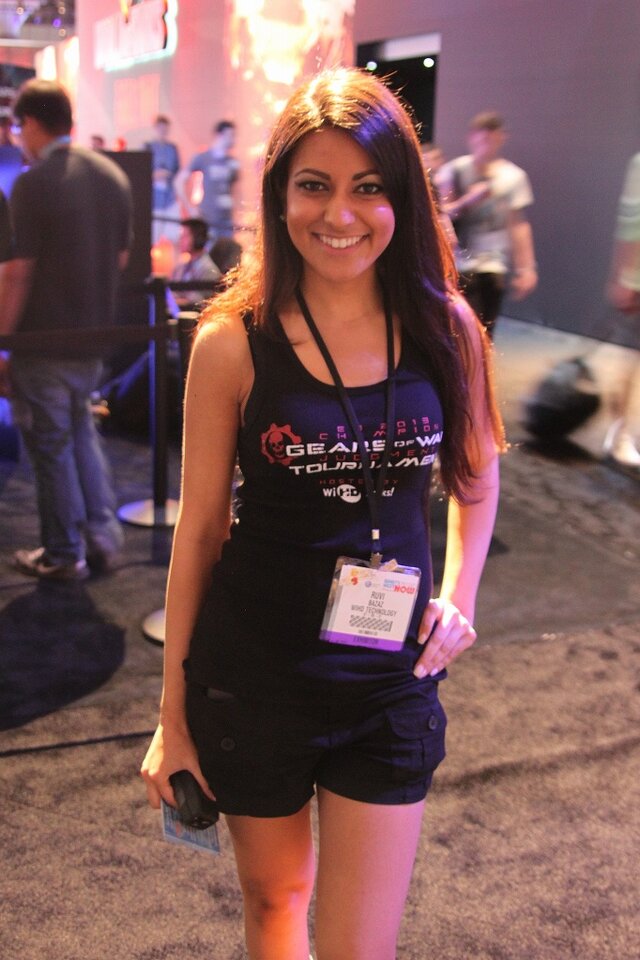 【E3 2013】絶滅寸前? E3の美人コンパニオンをご紹介