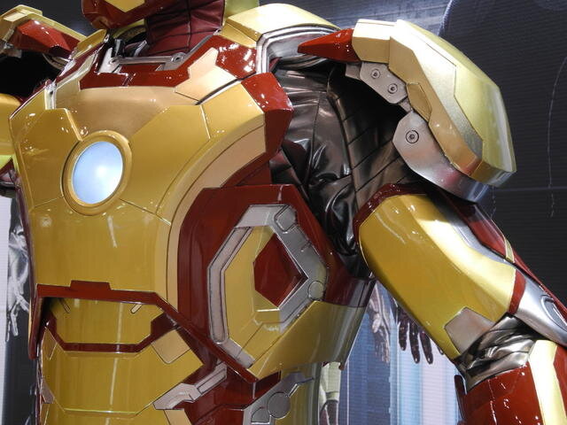 アイアンマンのコスチューム（東京おもちゃショー13）