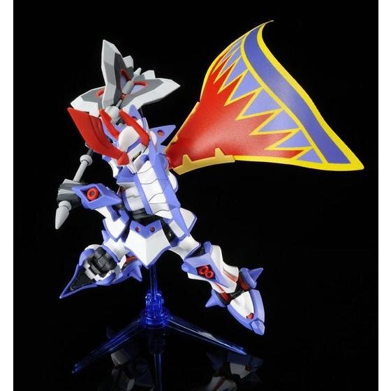 ダンボール戦機 ハイパーファンクション 聖騎士エンペラー と 暗黒騎士アキレス 登場 2枚目の写真 画像 インサイド