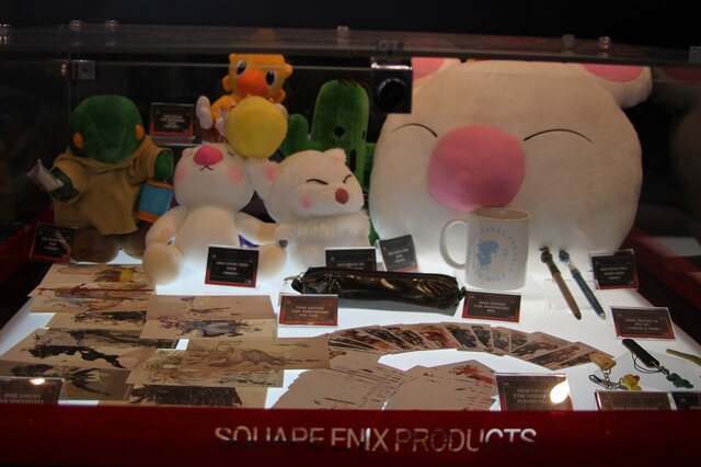【ジャパンエキスポ2013】多数の「PLAY ARTS改」製品を展示、スクウェア・エニックスブース