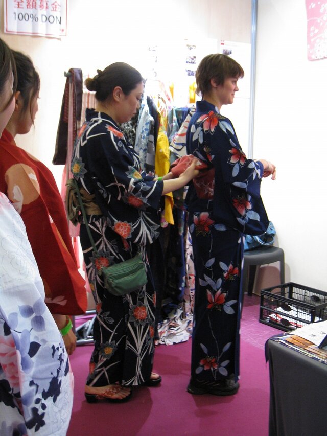 【ジャパンエキスポ2013】武道、折り紙、風呂敷、茶道、水墨画etc...、ワークショップで日本文化を体験