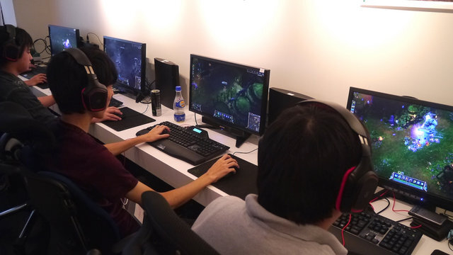 Lol の凄腕プレイヤーが集結 Logicool G With E Sports Lolファンミーティング 会場レポ 7枚目の写真 画像 インサイド