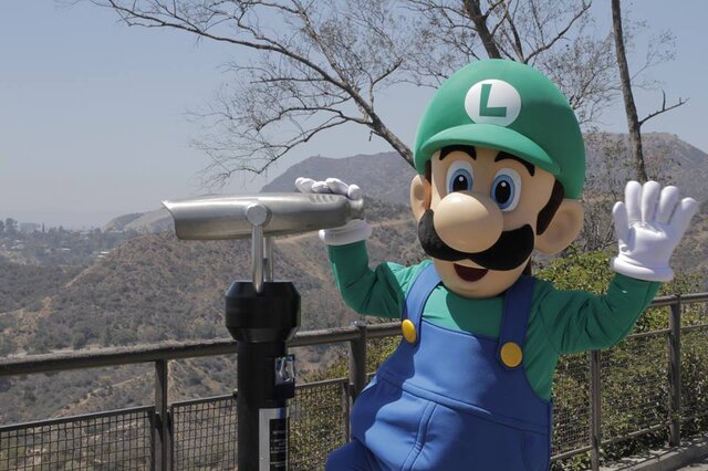 ルイージ、今度はハリウッドの街に登場 ― Wii U新作『New ルイージU』『ピクミン3』をPR