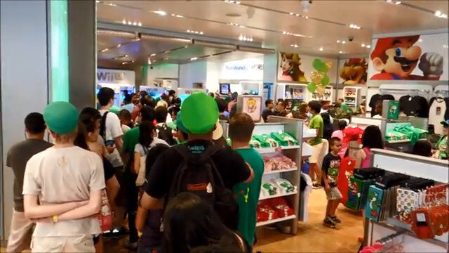 ハッピーバースデー！ルイージ！ ルイージケーキも登場した、Nintendo World Storeのパーティイベントが開催