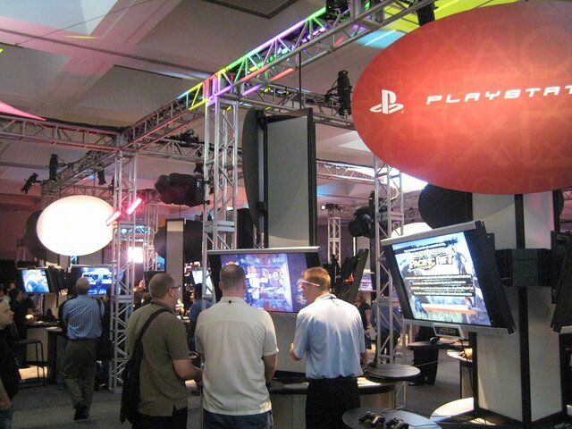 【E3 2008】メイン会場がオープン、任天堂ブースには・・・