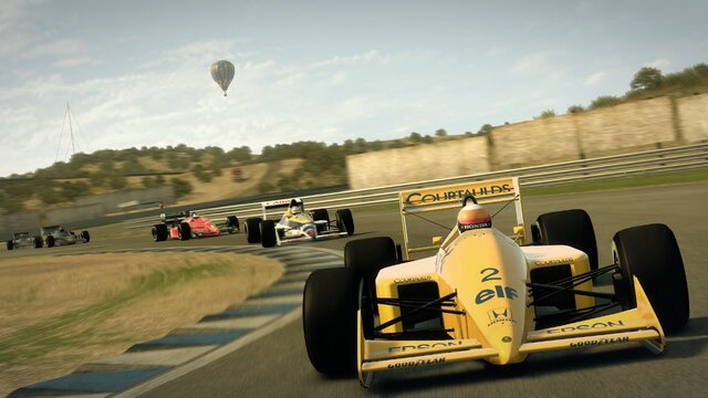 当時実現できなかった夢を『F1 2013』で再現 ― 中嶋悟さんも駆けつけたメディア体験会レポート