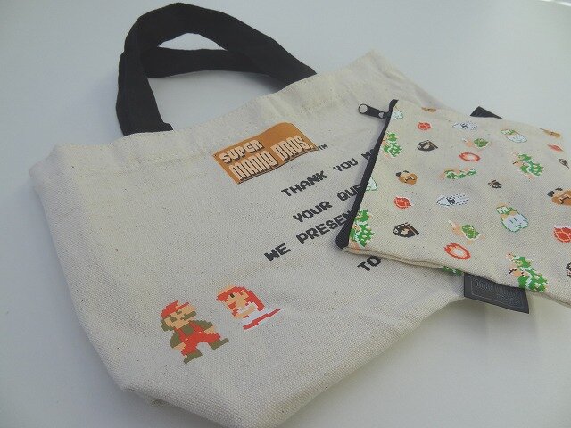 『スーパーマリオブラザーズ』ミニトート&ポーチ