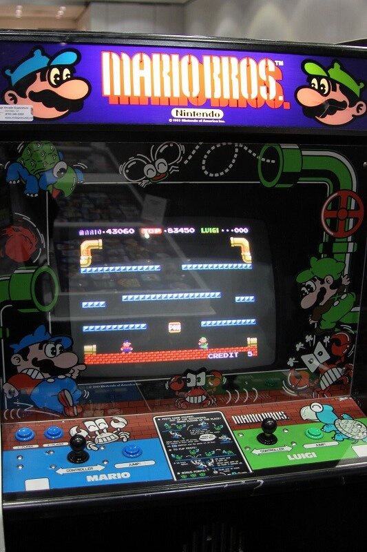 【GDC Next 2013】任天堂ファン必見の『DONKEY KONG』(1981年)やゲームボーイの販促筐体が展示されていた!