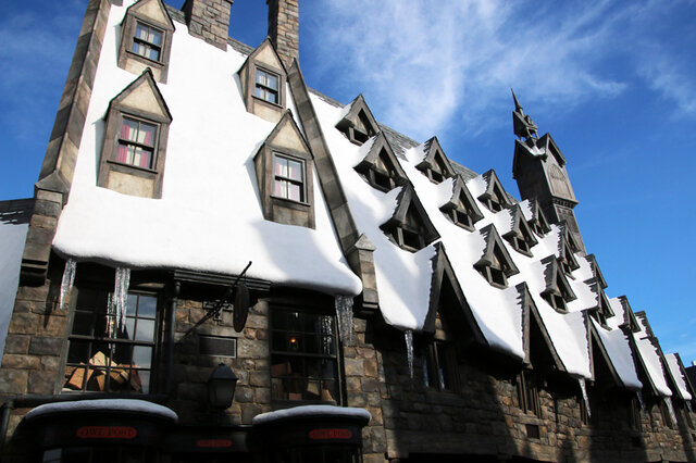 【USJ体験レポ】「ハリポタ」が盛況すぎて、夏休みは特別ライトアップ＆営業延長