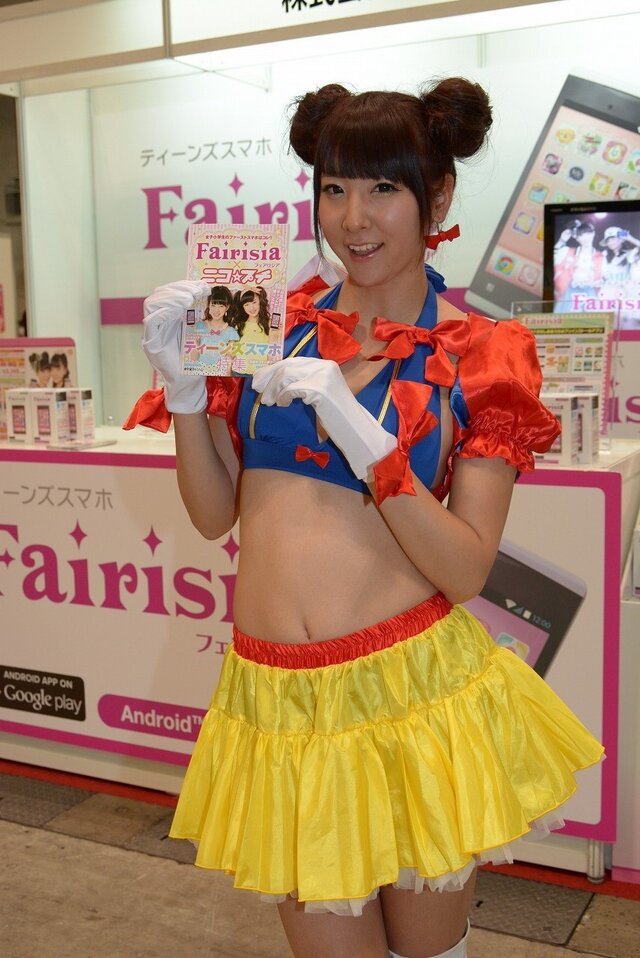 【TGS 2014】出足は好調? ともかく美しいコンパニオンの皆様をご紹介!