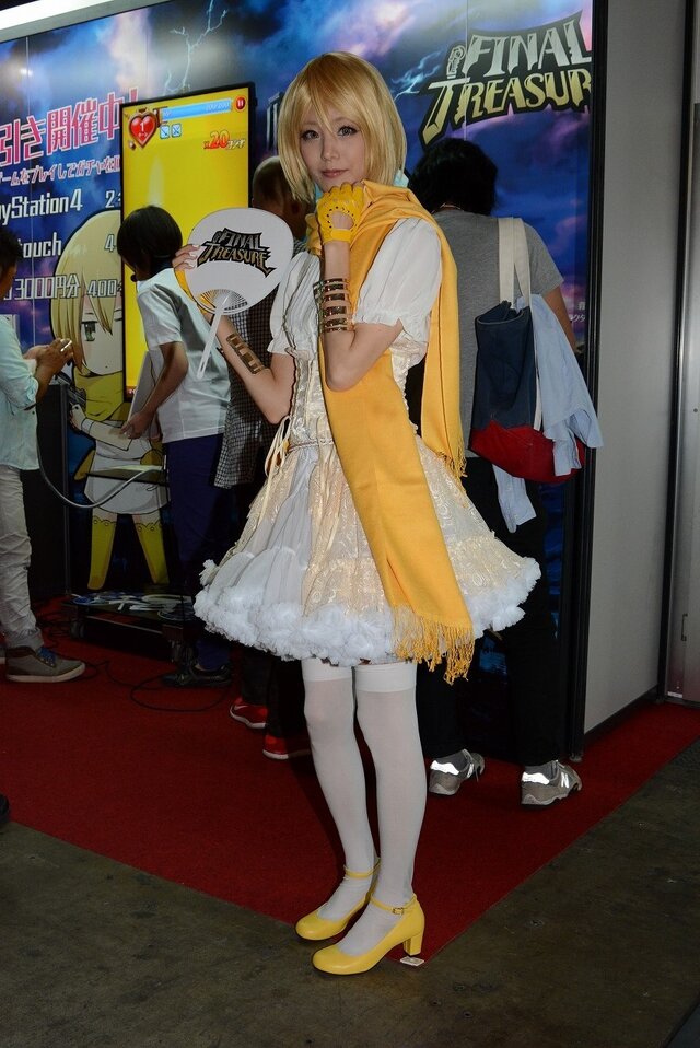 【TGS 2014】出足は好調? ともかく美しいコンパニオンの皆様をご紹介！