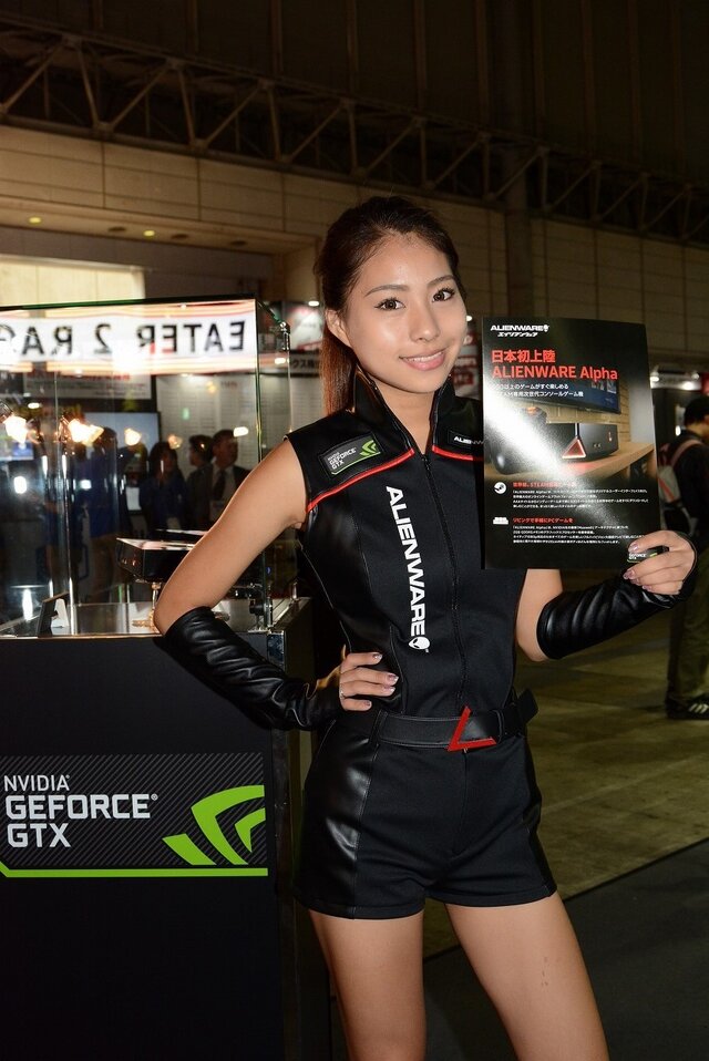 【TGS 2014】出足は好調? ともかく美しいコンパニオンの皆様をご紹介！