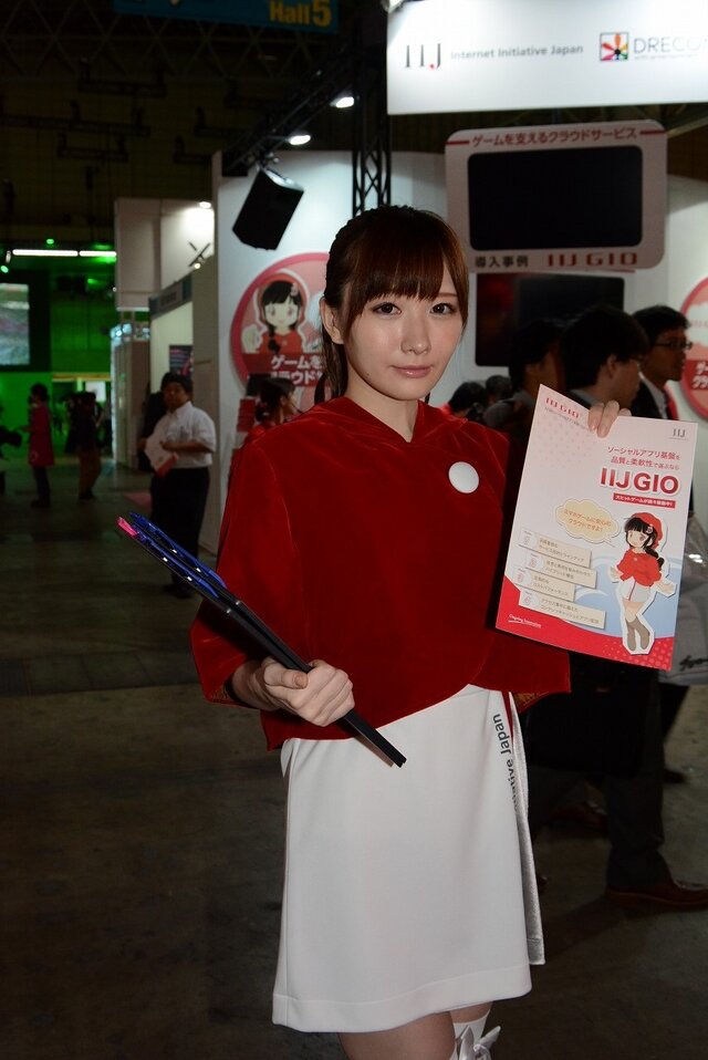 【TGS 2014】出足は好調? ともかく美しいコンパニオンの皆様をご紹介！