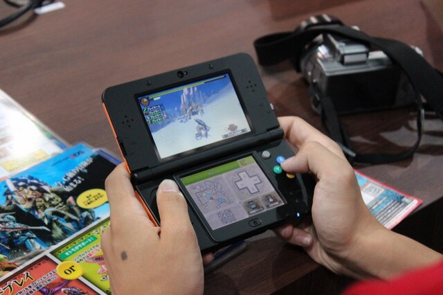 【TGS 2014】New 3DSを使って『モンハン4G』の新モンスター「セルレギオス」をプレイ…Cスティックの感触は？