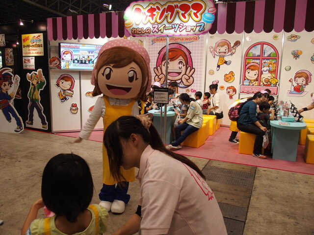 【TGS 2014】ゲームショウの憩いの場　親子連れの笑顔がうれしいファミリーコーナー