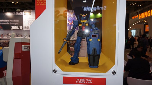 【G-STAR 2014】ガンダムをグフやユニコーン風にアレンジ！「RX-78-2」が36体立ち並ぶガンプラコーナーが熱い