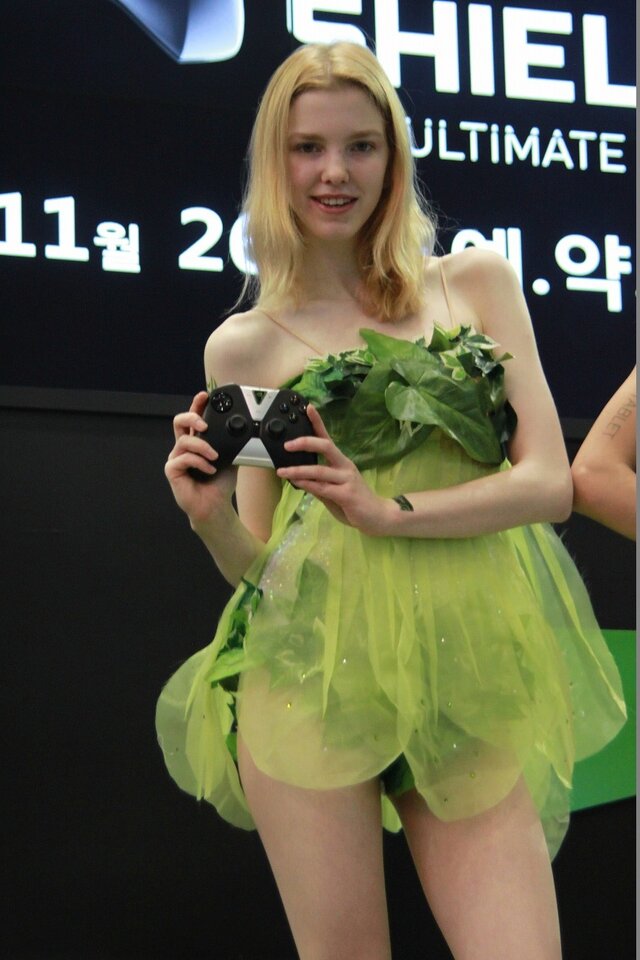 【G-STAR 2014】韓国美女だけじゃない。釜山からコンパニオンさんの写真をお届け！