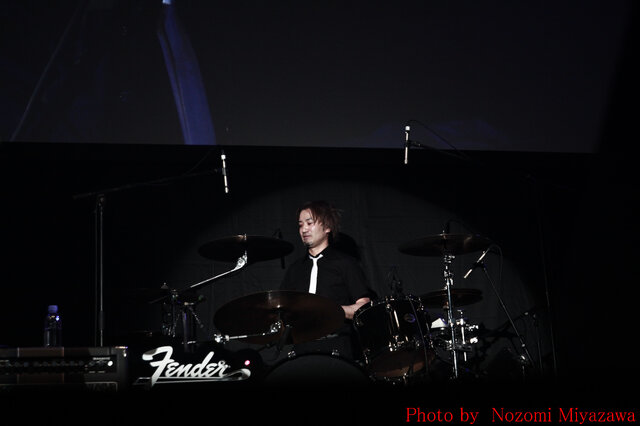 FFバンド「THE PRIMALS」祖堅正慶再び!ライブ&UE IEMインタビュー