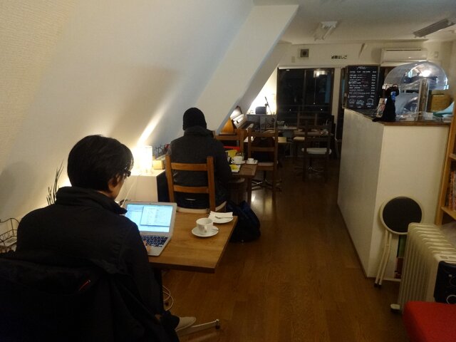 【Game Traveler】第3回：「ピコピコカフェ」…カフェとオフィス、2つの顔を持つクリエイティブスペース