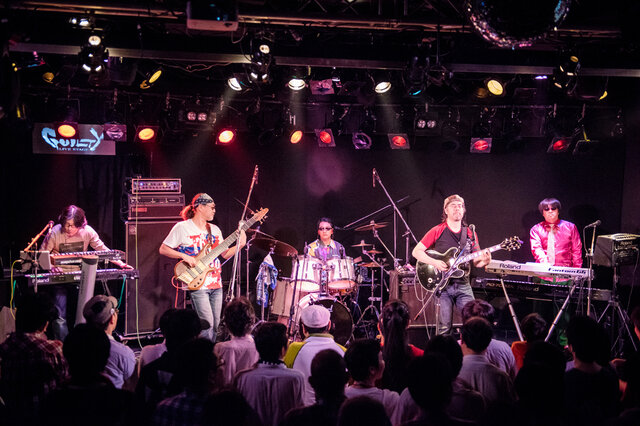 アルバムレコーディングを終えて、ファンの前に再び姿を現したゲーマデリック