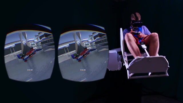ゲームに合わせて360度動く“VR体験連動”チェアー「MMOne」まもなくお披露目