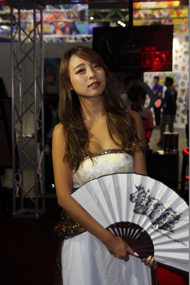 【TGS2015】ショウを盛り上げてくれる、今年の美人コンパニオンの皆さんを紹介