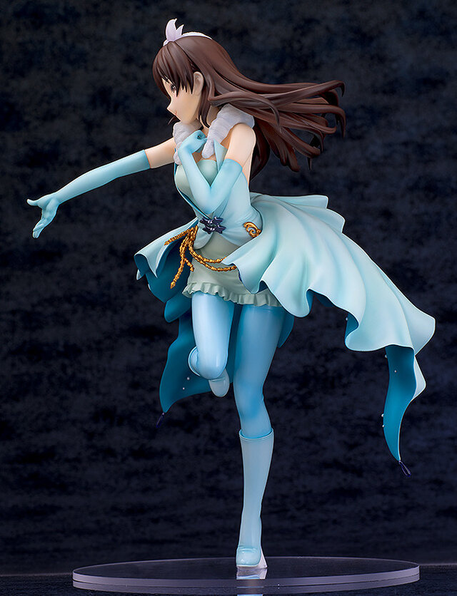 『アイマス シンデレラガールズ』より1/8スケールフィギュア「新田美波 LOVE LAIKA Ver.」発売決定