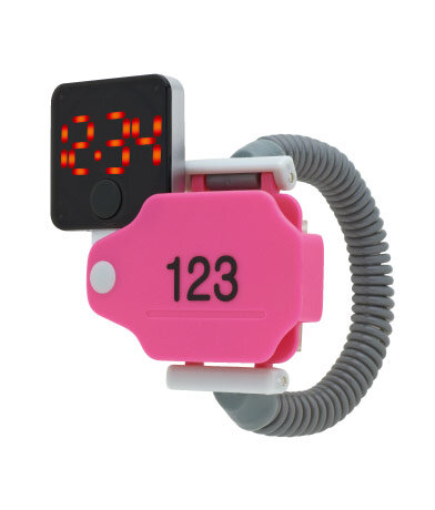 「温泉ロッカーの鍵」型の腕時計が登場！鍵としての機能はありません