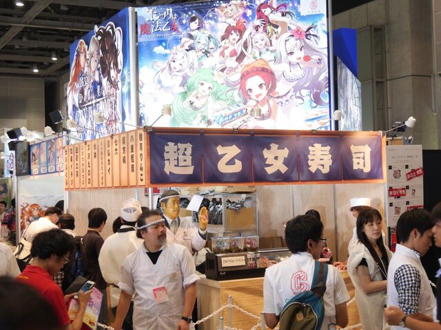 【コミケ90】ケイブブースは寿司屋！？『ゴシックは魔法乙女』が人気の「超乙女寿司」へ