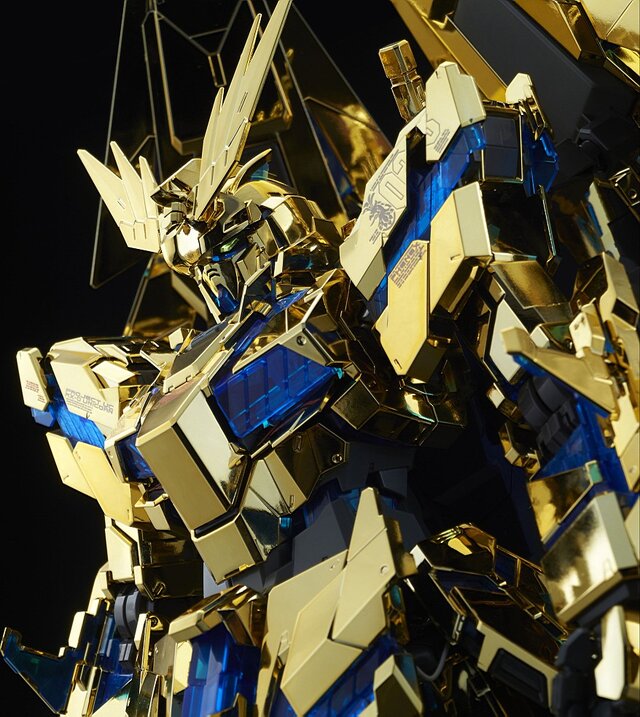 ユニコーンガンダム3号機 フェネクス がパーフェクトグレードで登場 究極の 金色の不死鳥 が降臨 2枚目の写真 画像 インサイド ユニコーンガンダム3号機 フェネクス がパーフェクトグレードで登場 究極の 金色の不死鳥 が降臨 2枚目の写真 画像 インサイド