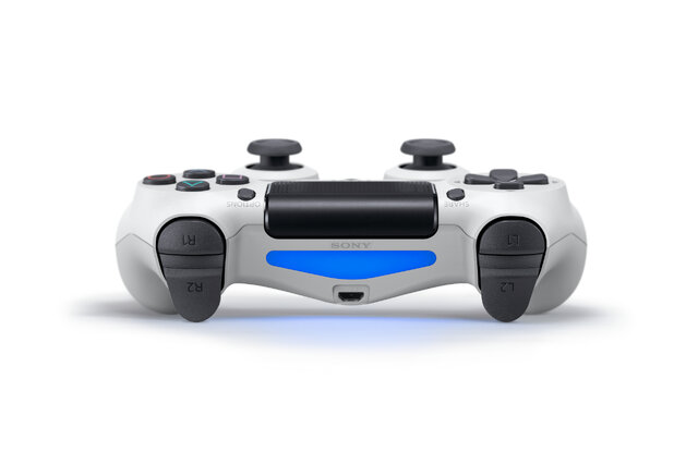 薄型PS4初のカラーバリエーション「グレイシャー・ホワイト」とDUALSHOCK4新色2種が発売決定！