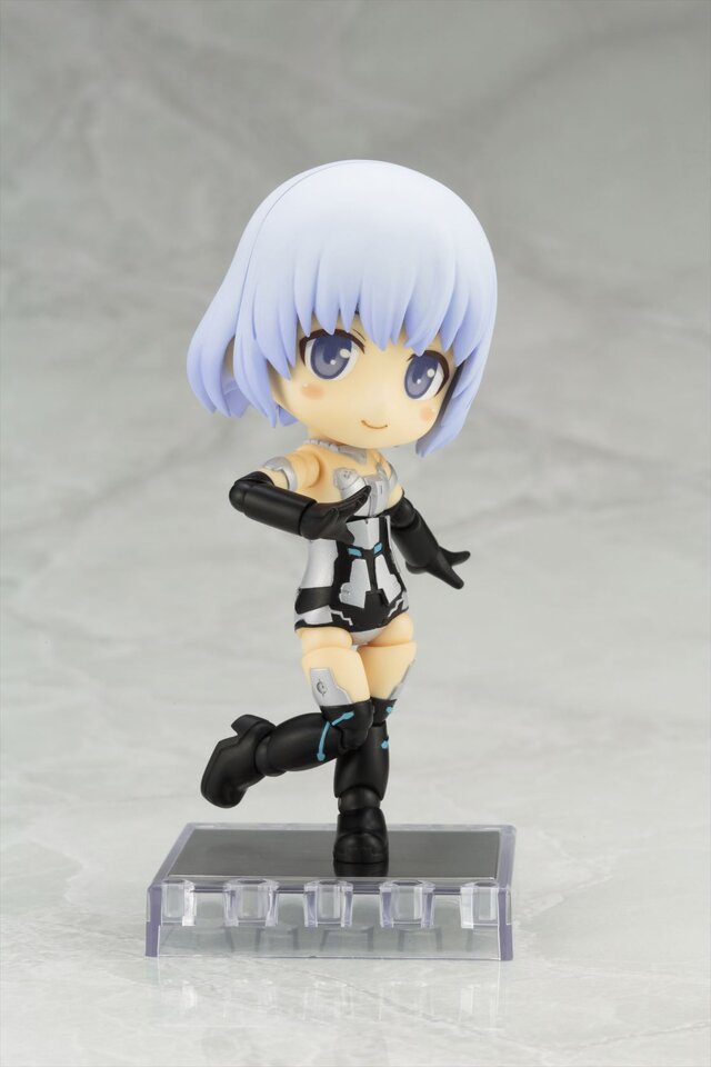 「フレームアームズ・ガール」“マテリア クロ”が可動フィギュア化！ ポケットサイズに可愛くデフォルメ