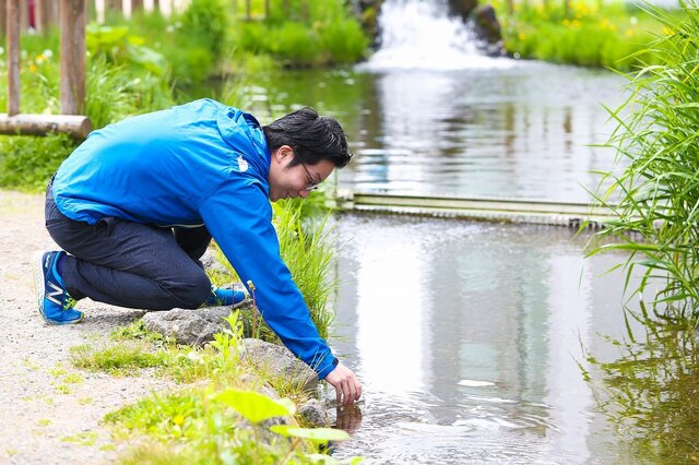 特集】『エグリア』の精霊を喚び出すために北海道で朝採れアスパラを