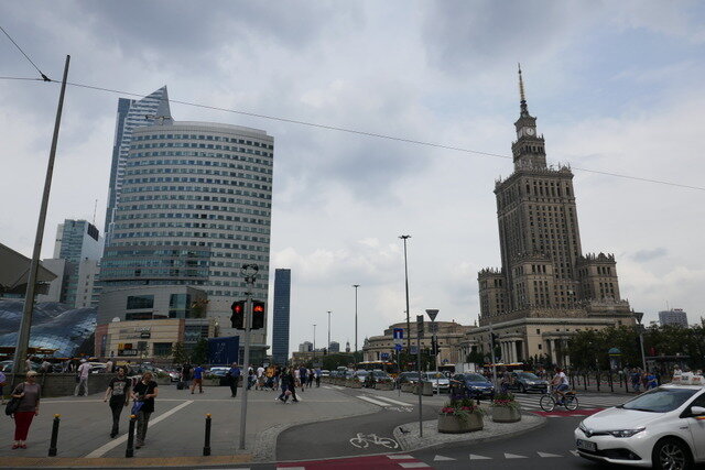 【特集】『スプラトゥーン2』発売日レポート in ポーランドー欧州のイカ人気は如何に？