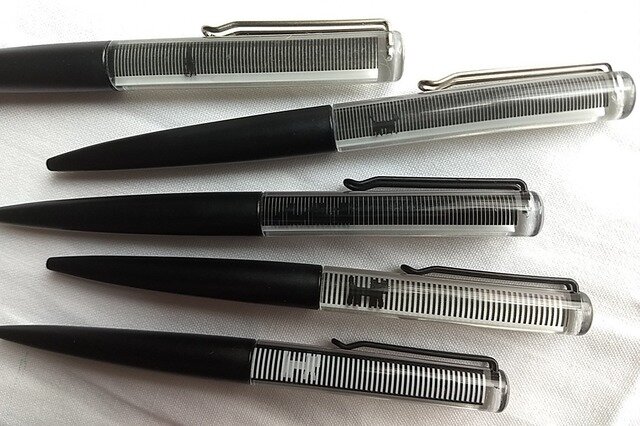 「フローティングペン」