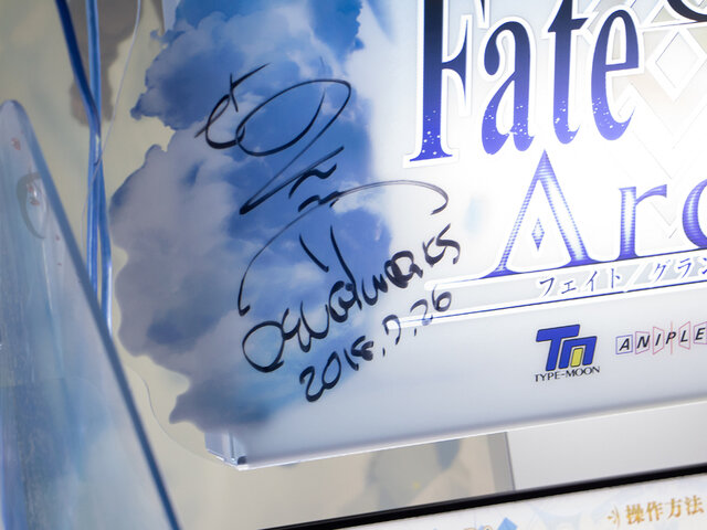 『FGOアーケード』稼働記念で植田佳奈さん、塩川氏らがテープカット!TYPE-MOONからのメッセージも