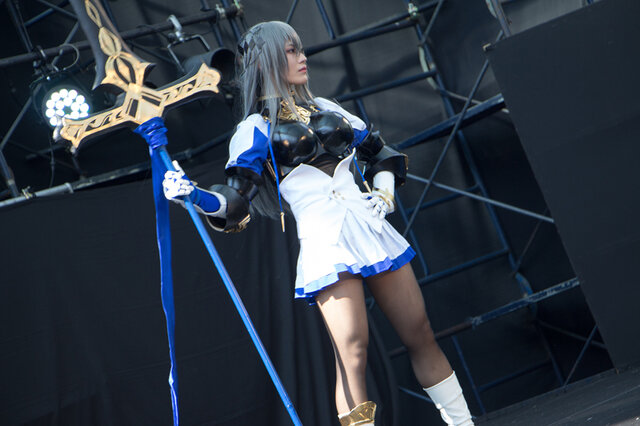 アズールレーン応援コスプレイヤーが決定！謎の美女・運営Mも登場した灼熱の会場リポート