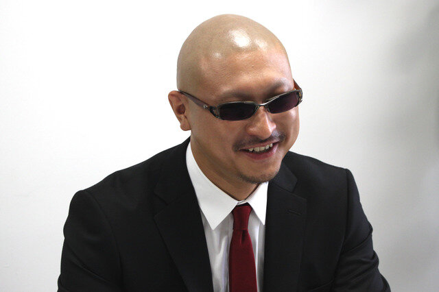 『ヒットマン2』PR大使マフィア梶田氏が編集部を襲撃！ガチで人生相談に乗ってもらった！