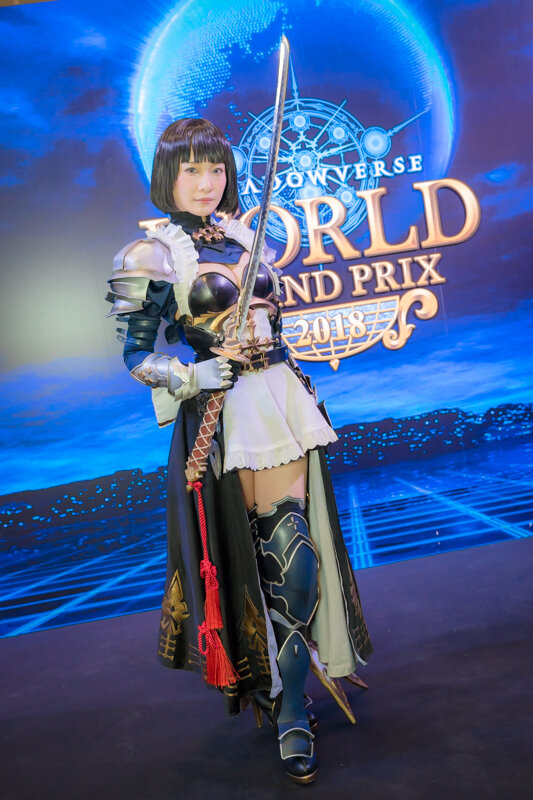優勝賞金100万ドル シャドバ 世界大会2018 五木あきら含む公式コスプレイヤー10人が会場を彩る 写真107枚 92枚目の写真 画像 インサイド