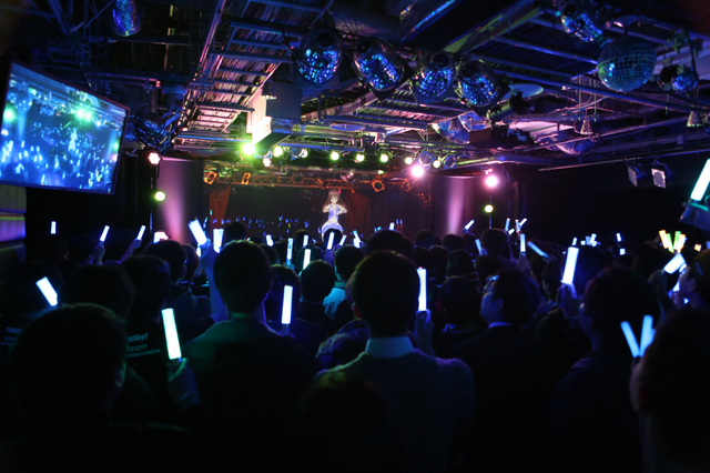 ときのそら×銀河アリスのARライブイベント「TUBEOUT!」vol.1―それはVTuberライブのロールモデルだった