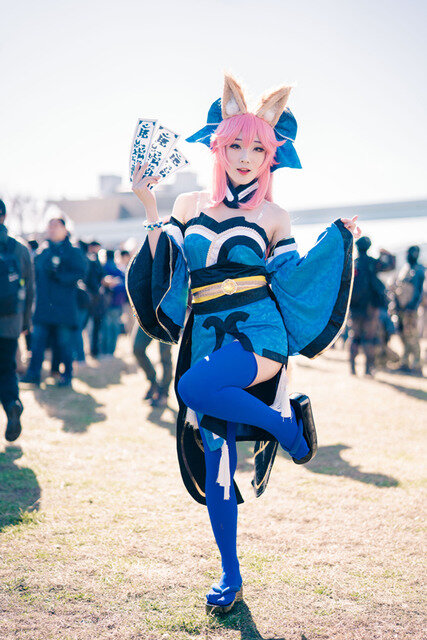 【コスプレ】「コミケ95」水着マシュやコヤンスカヤも! 薄着で頑張る「FGO」レイヤーさん集結【写真50枚】