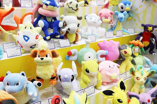 『ポケモン』ぬいぐるみが盛りだくさん！「名探偵ピカチュウ」も！【おもちゃショー2019】