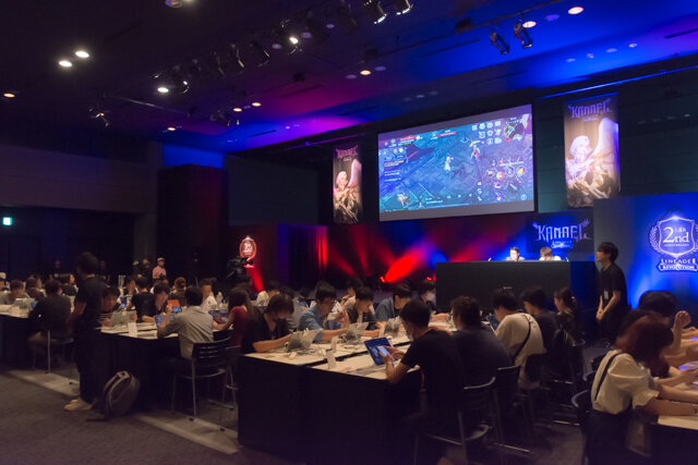 祝2周年！『リネレボ』ファンミーティングが開催―会場では新種族“カマエル”を用いた熱い要塞戦が見られた！