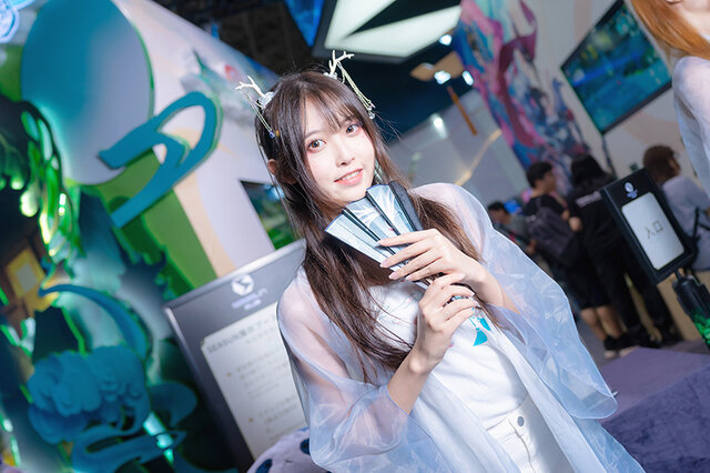眩しいほどの魅力で来場者を釘付け 東京ゲームショウ19 美女コンパニオンまとめ 写真108枚 2枚目の写真 画像 インサイド
