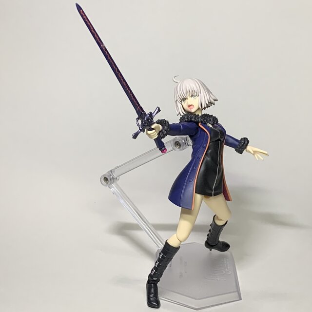 Figma Fgo シリーズ最新作 ジャンヌ ダルク オルタ 新宿ver レビュー 霊衣解放時の表情パーツも付属 特集 インサイド