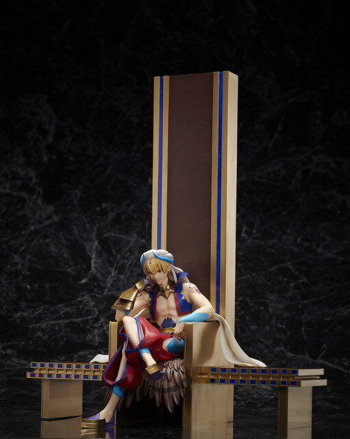 「ギルガメッシュ 1/8スケールフィギュア」21,780円(税込)(C)TYPE-MOON / FGO7 ANIME PROJECT